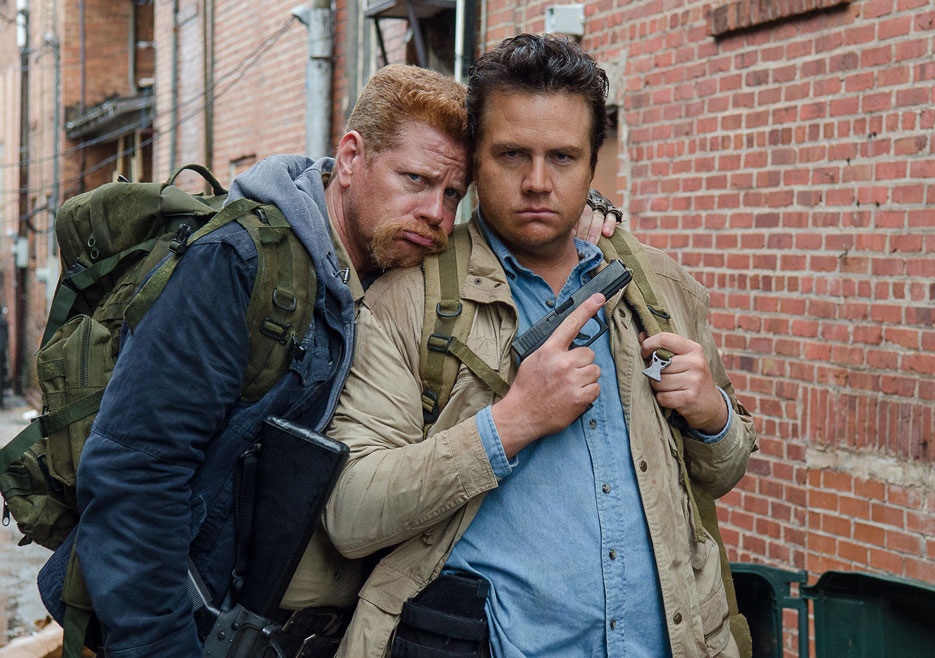 Fear The Walking Dead Mostrou uma REFERÊNCIA a Abraham e Eugene na Midseason Finale da 4ª Temporada!