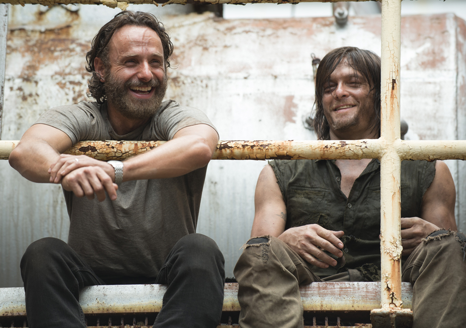 Produtor de The Walking Dead não descarta reencontro entre Rick e Daryl nos filmes