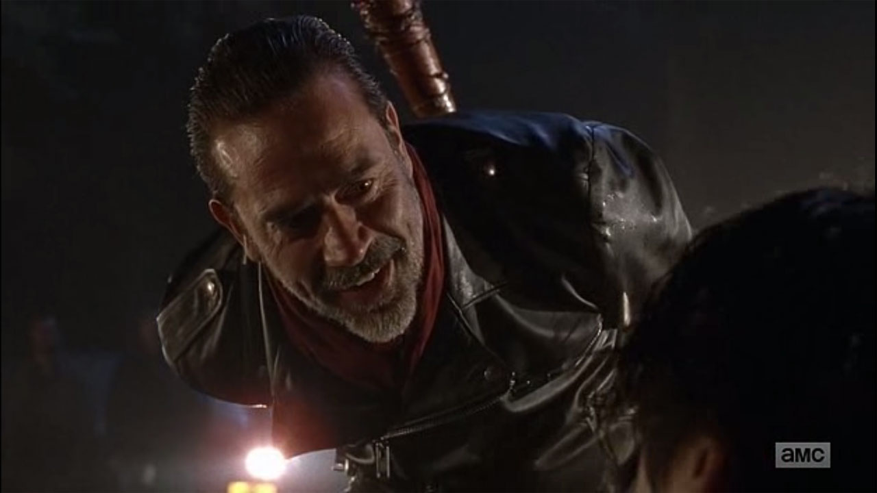 The Walking Dead 7ª Temporada | Veja a cena em que Negan mata sua segunda vítima