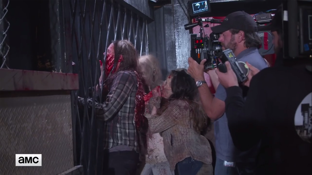The Walking Dead 8ª Temporada | Veja como foi gravada a cena da Briga no Bar e a MORTE de Jared no 14º Episódio!