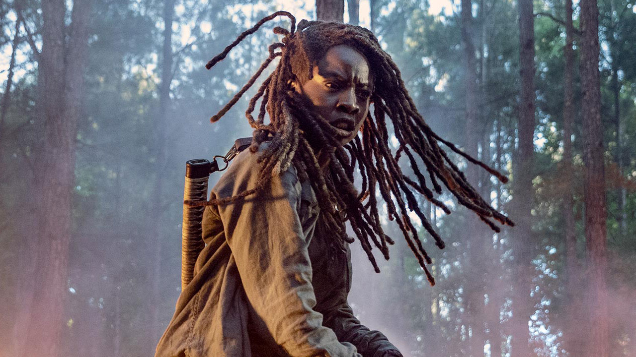 Michonne Enfrenta Zumbis e Chamas na 1ª Foto da 10ª Temporada de The Walking Dead!