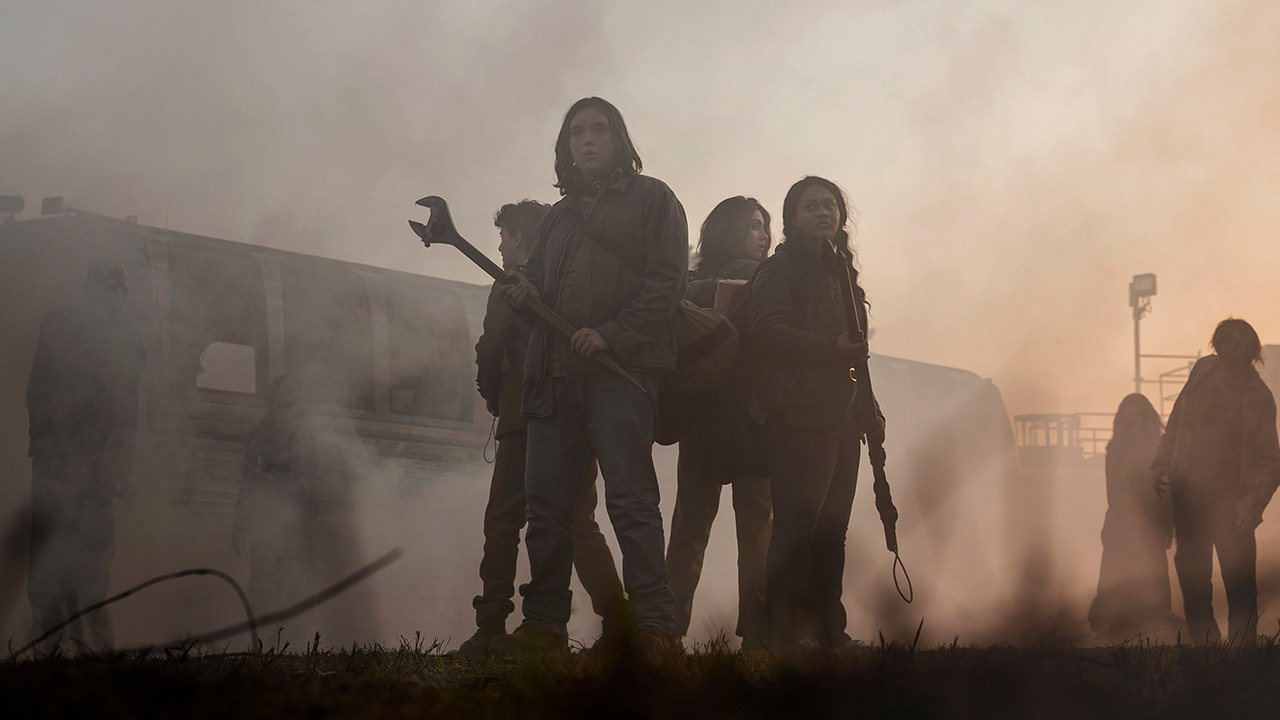 The Walking Dead: World Beyond | Novo vídeo mostra sobreviventes enfrentando zumbis pela primeira vez