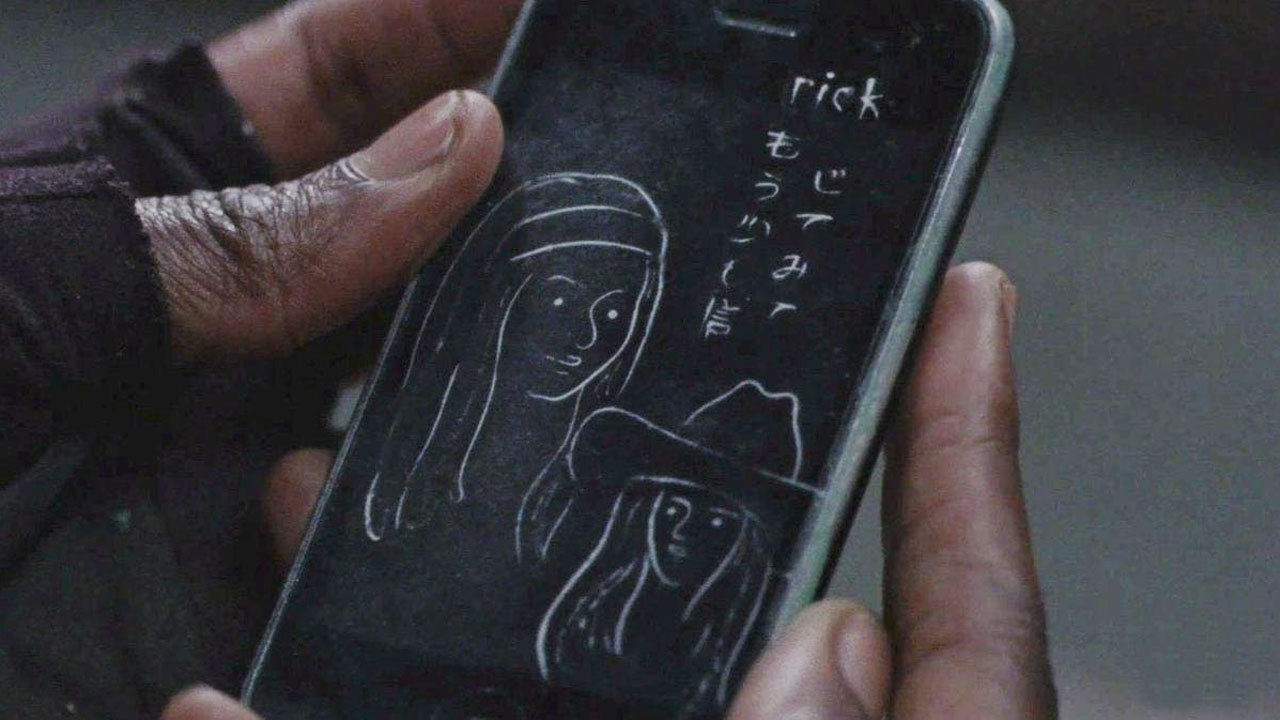 The Walking Dead | O que está escrito em japonês no celular que Michonne encontrou?