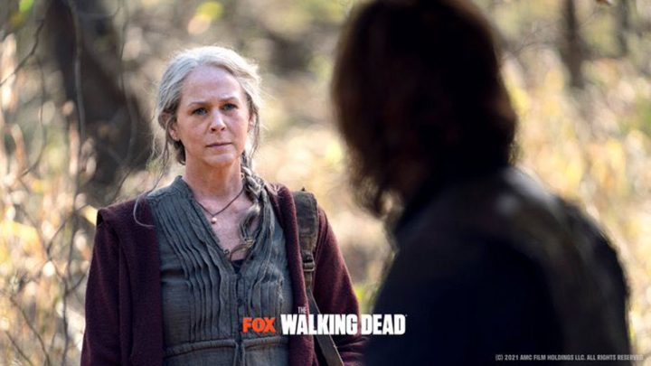 Carol e daryl nos episódios extras da 10ª temporada de the walking dead.
