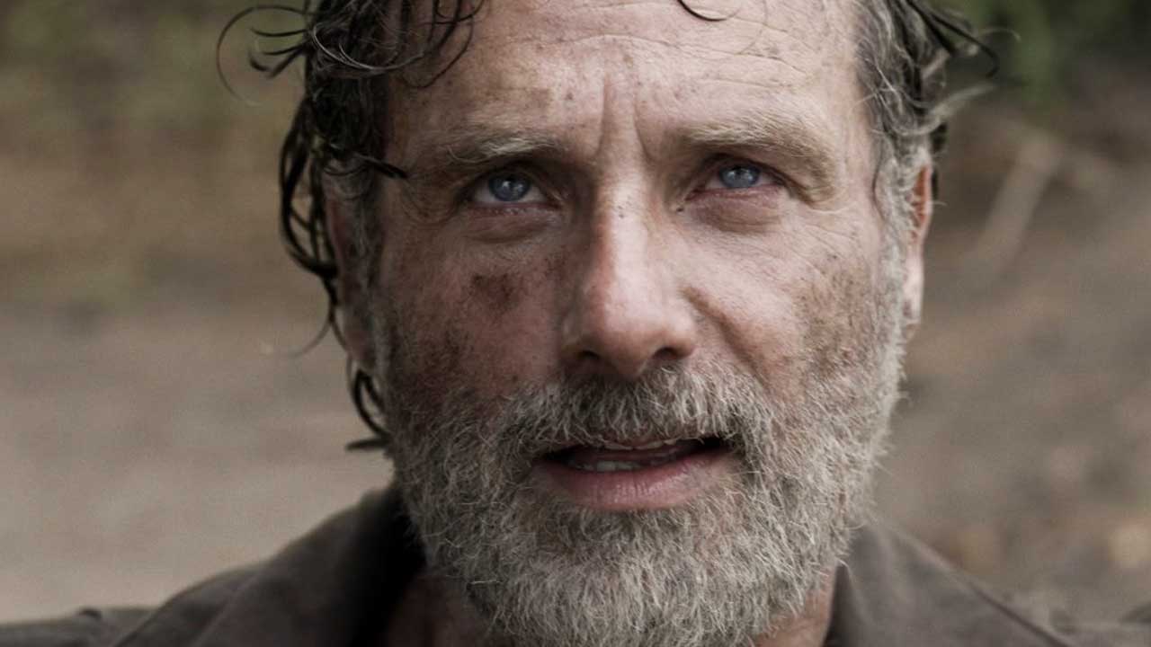 O xerife voltou! Veja a cena com Rick Grimes no episódio final de The Walking Dead!